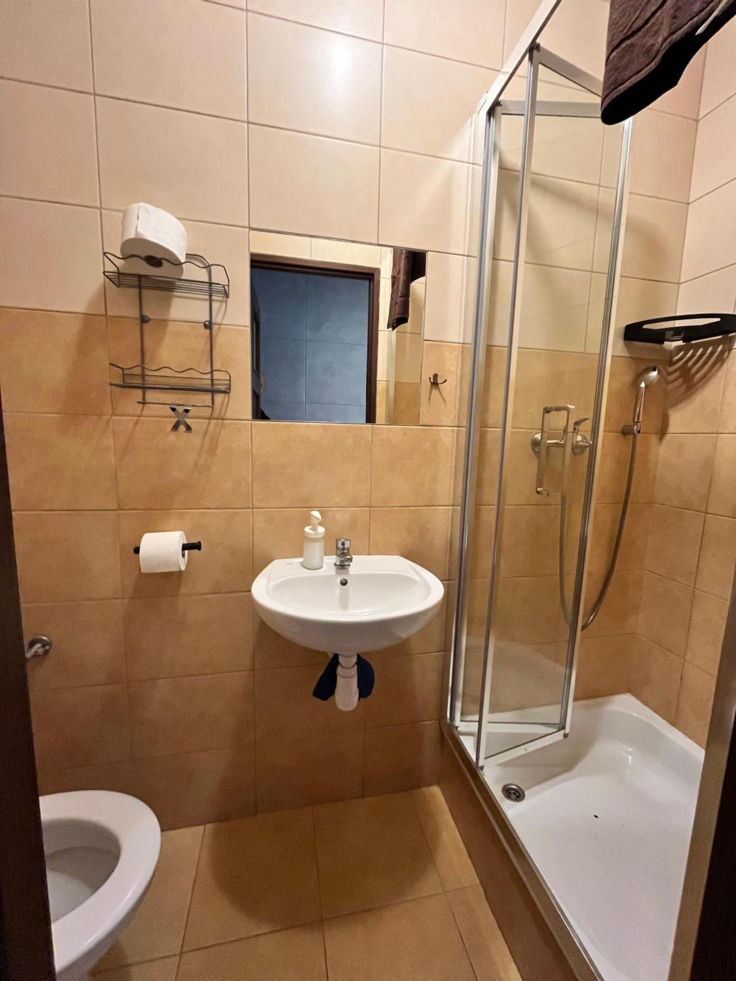 Centrum Noclegi Krynica-Zdrój Exteriör bild