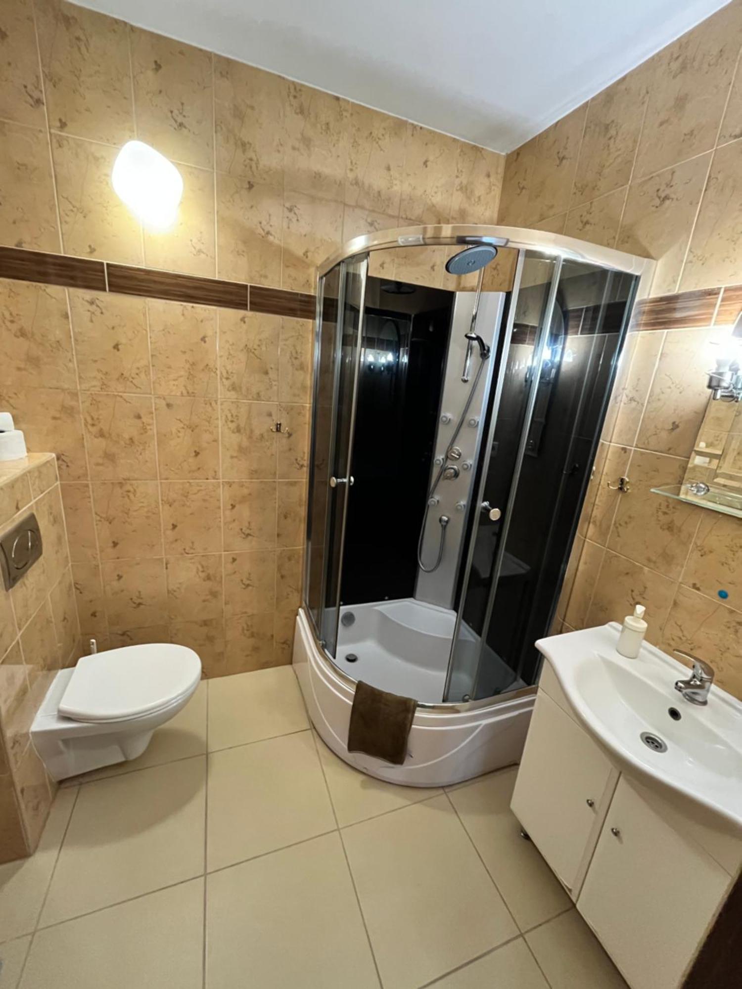 Centrum Noclegi Krynica-Zdrój Exteriör bild
